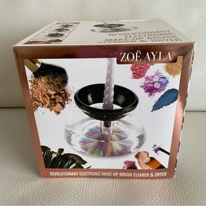 Zoe Ayla Brush Cleaner